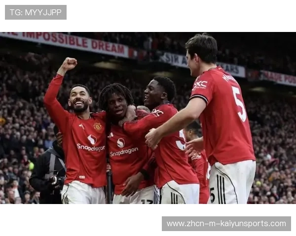 曼联备战热刺,锋线火力全开,争四大战一触即发